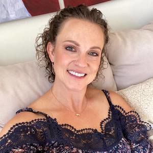 Meet your Posher, Joyce